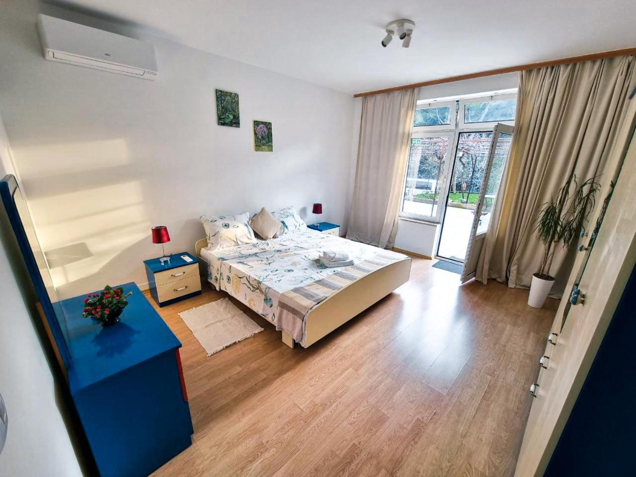 Retreat Apartments With Free Parking Пула Экстерьер фото